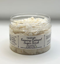 Cargar imagen en el visor de la galería, Foaming Oatmeal Sugar Scrub